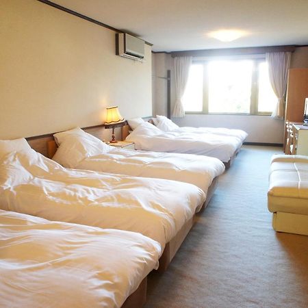 Petit Hotel Shitaka Hakuba Exterior photo